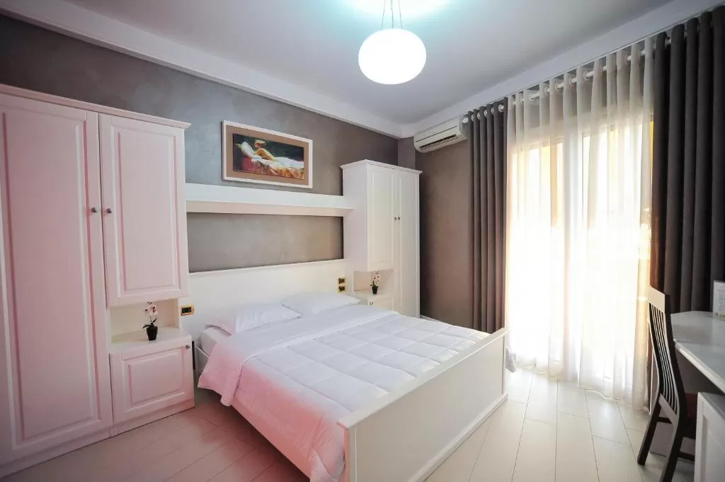 Standard Double Room with Sea View2.jpg